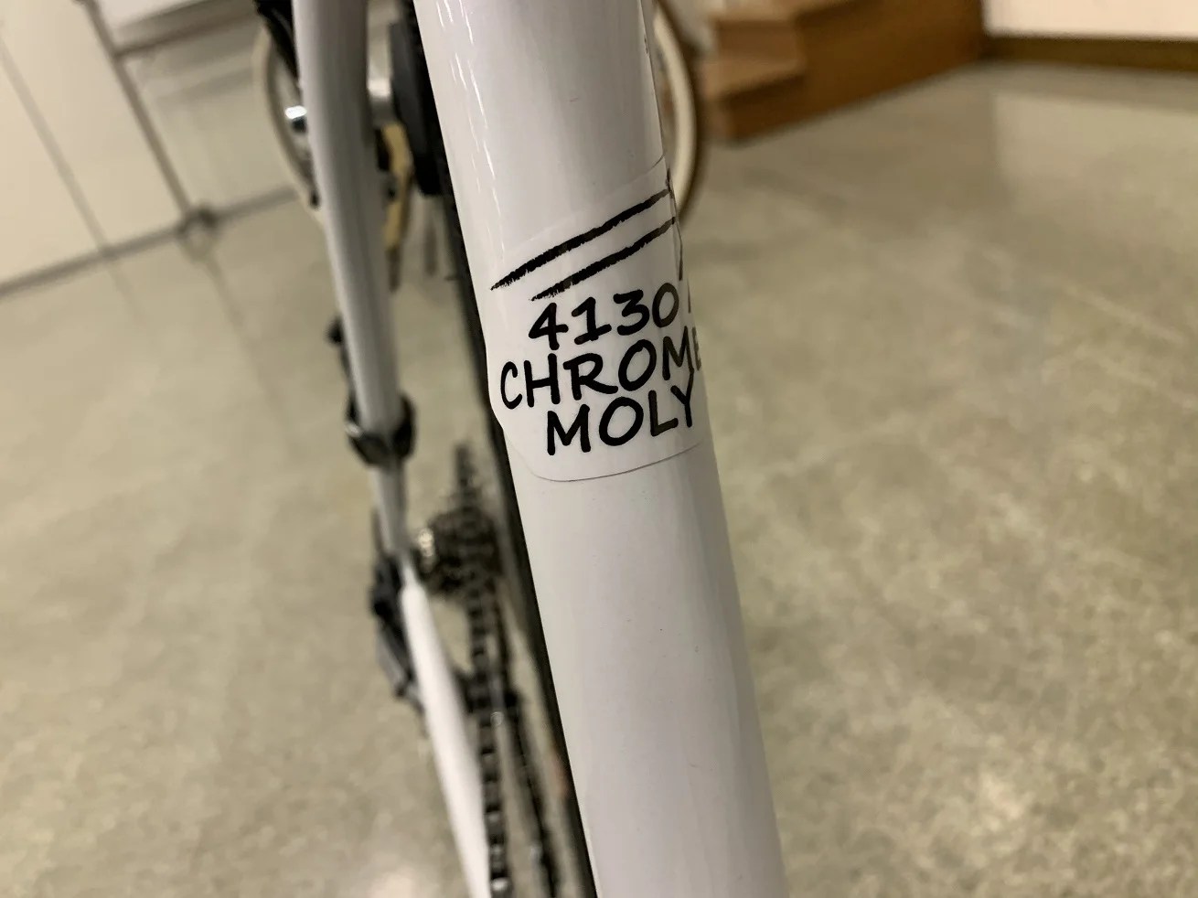 神奈川県自転車組合初のオリジナルブランド「かもめ自転車」のクロス