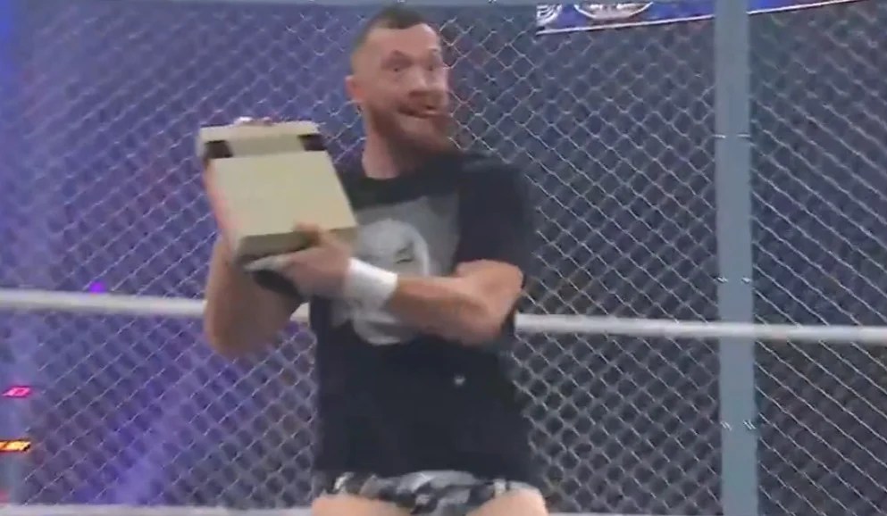 AEW's Wild NES Cage Fight: Retro Gaming Meets Pro Wrestling (2026)