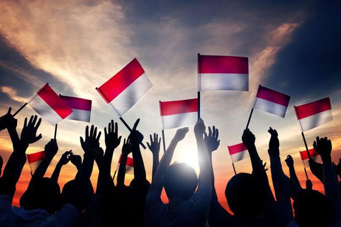 Makna yang terkandung adalah, rasa cinta pemuda indonesia . Peringati Hari Sumpah Pemuda Ini Makna Yang Millenial Wajib Tahu Kover Magazine