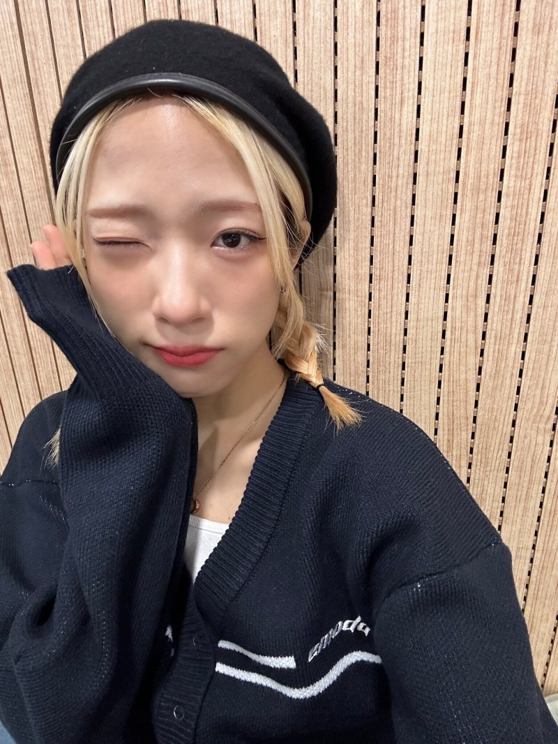 Rena Instagram - Dark Designs - Classic Mobile Collection