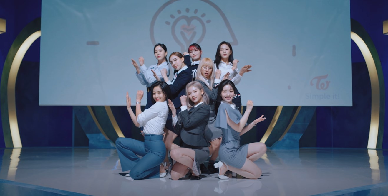 K-POP・アジア TWICE scientist Review] SCIENTIST – TWICE – KPOPREVIEWED