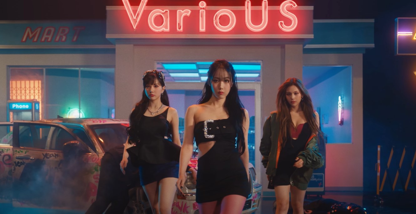 VIVIZ  ウナ　BOP BOP & PULL UP Review] PULL UP – VIVIZ – KPOPREVIEWED