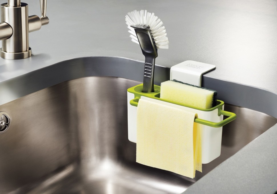 5 простых органайзеров для кухонной мойки, которые сделают кухню чище
