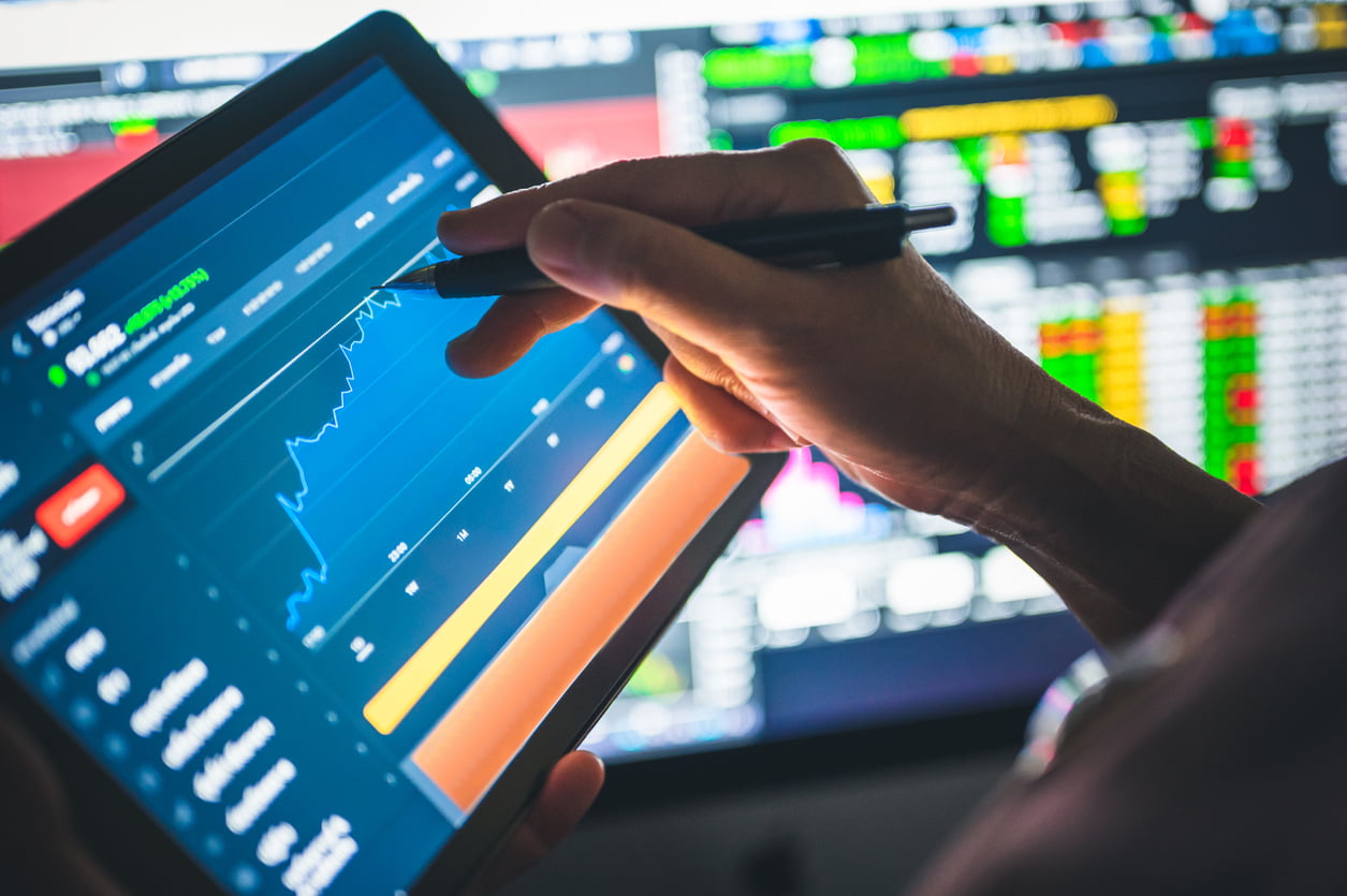 bitcoin-altcoin-season-analyzing-iStock-1292246343.jpeg