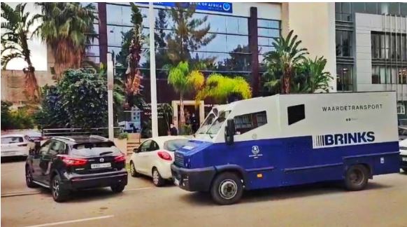 مرة أخرى : محاولة سرقة سيارة اموال بطنجة