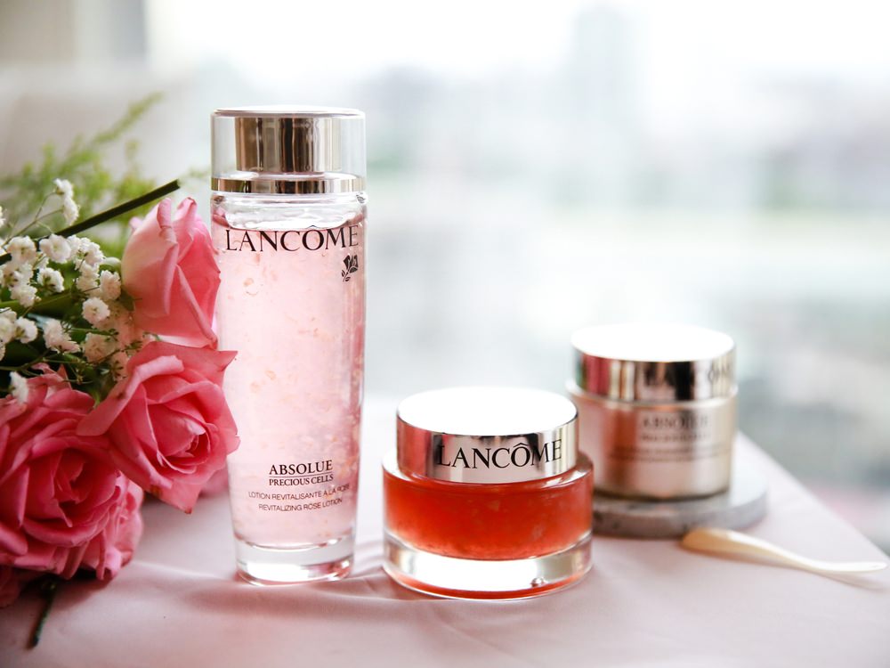 <抗老>滿足水做女人的保養需求！Lancome絕對完美玫瑰霜及花瓣精露。