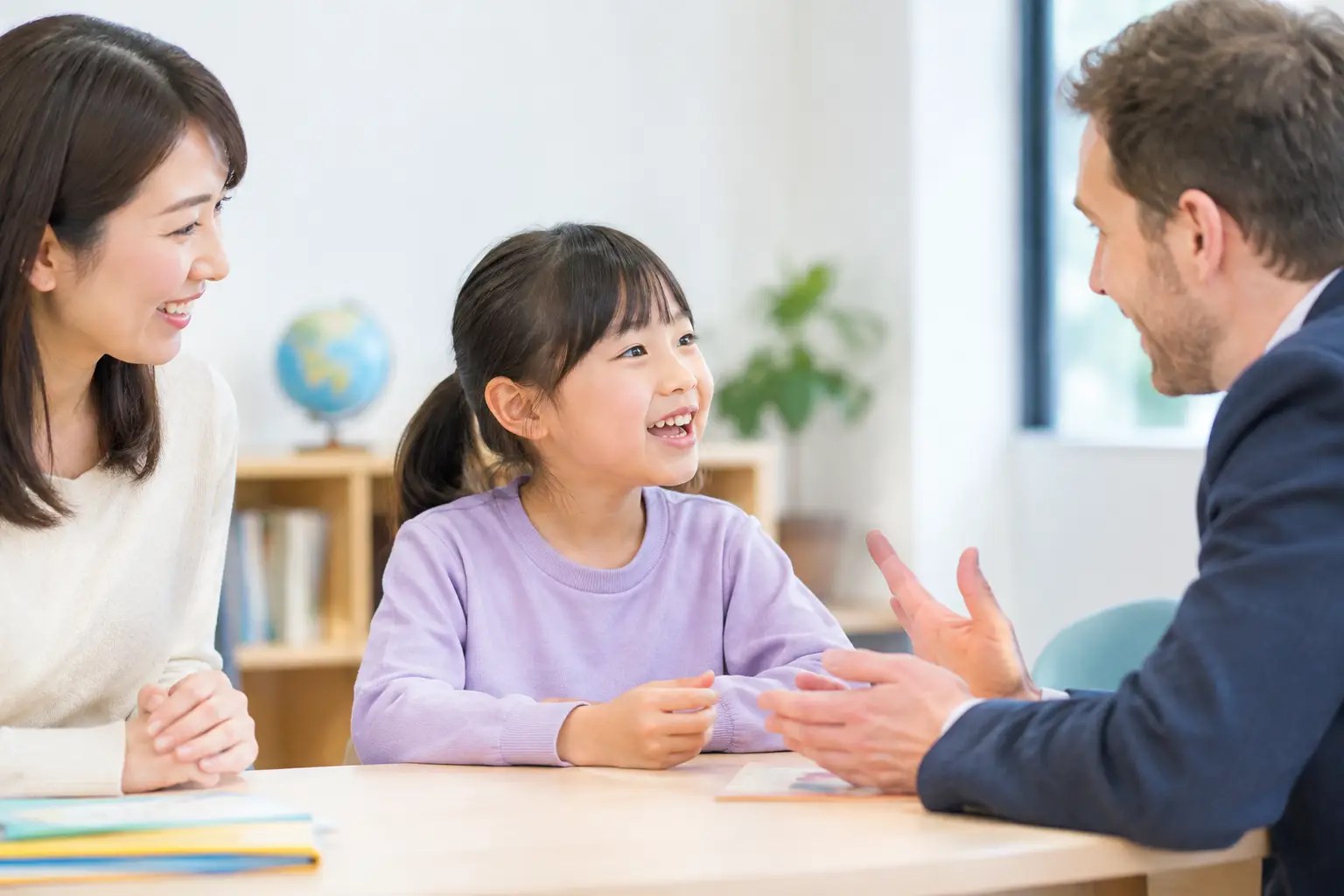 英会話教室 体験 レビューで保護者が確認したい子どもの発話を伸ばす教室選びの基準
