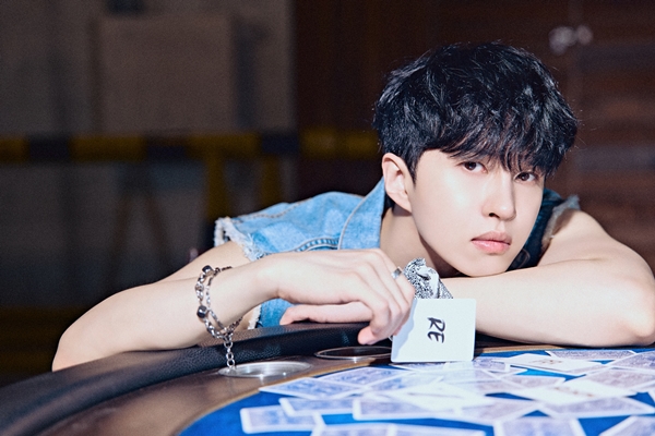KEN: New concept photos for album “RE:BORN” – KSTATION TV