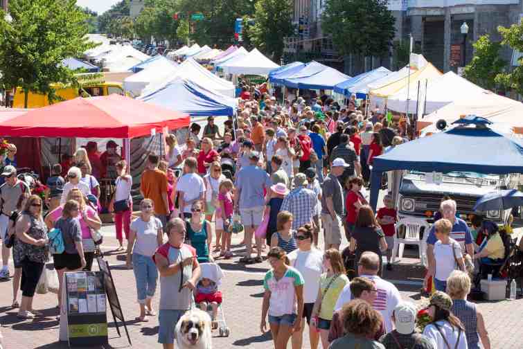 Photo of Beloit Farmers Market.