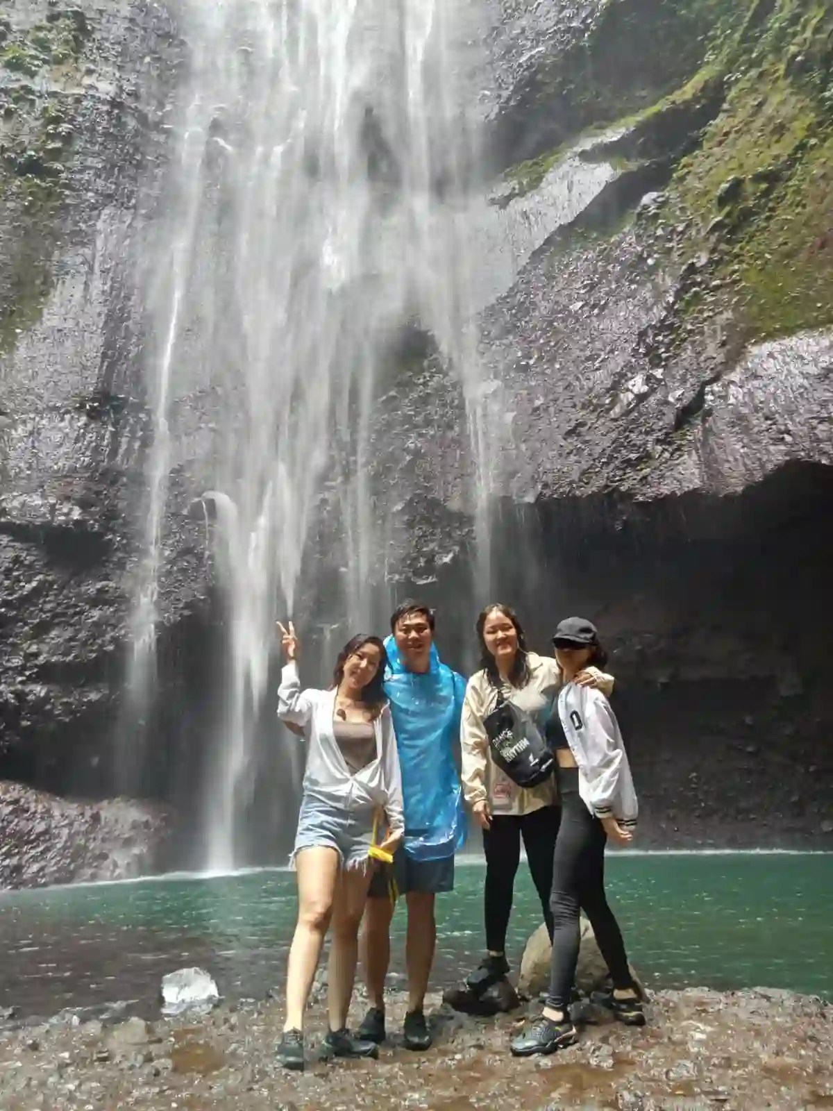 madakaripura-waterfall-kulo-java-tour-travel-8 madakaripura-waterfall-kulo-java-tour-travel-8