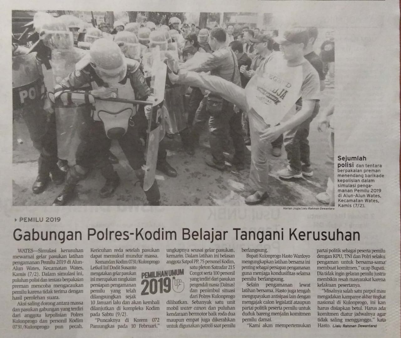 PEMKAB - Gabungan Polres-Kodim Balajar Tangani Kerusuhan