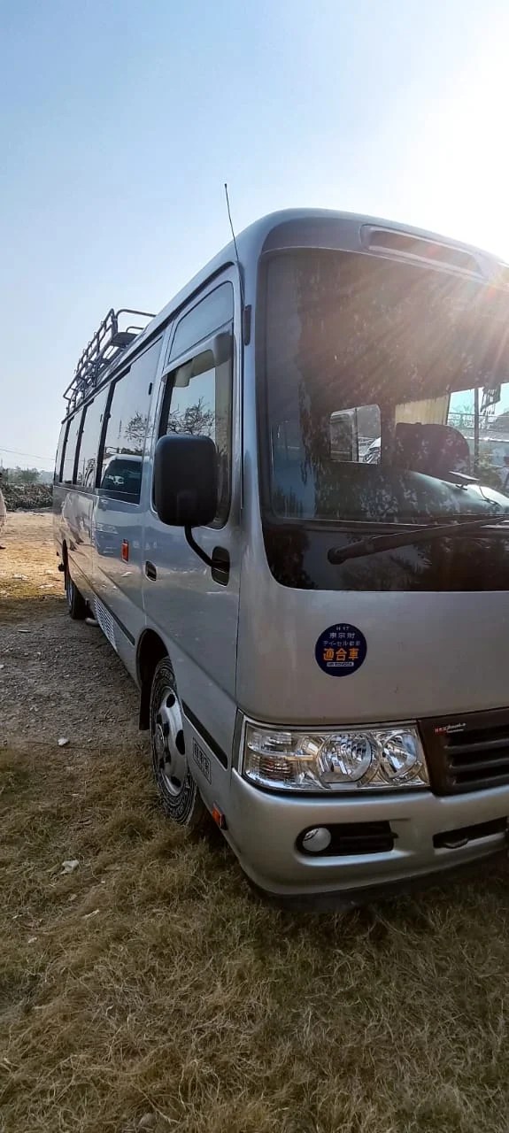 Coaster Bus for Rent in Peshawar | 4C Coaster on Daily Basis for Tours & Events - 8