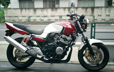 CBR400F エアーガイド 赤 /レッド CB400SF | 自動車評論家 国沢光宏
