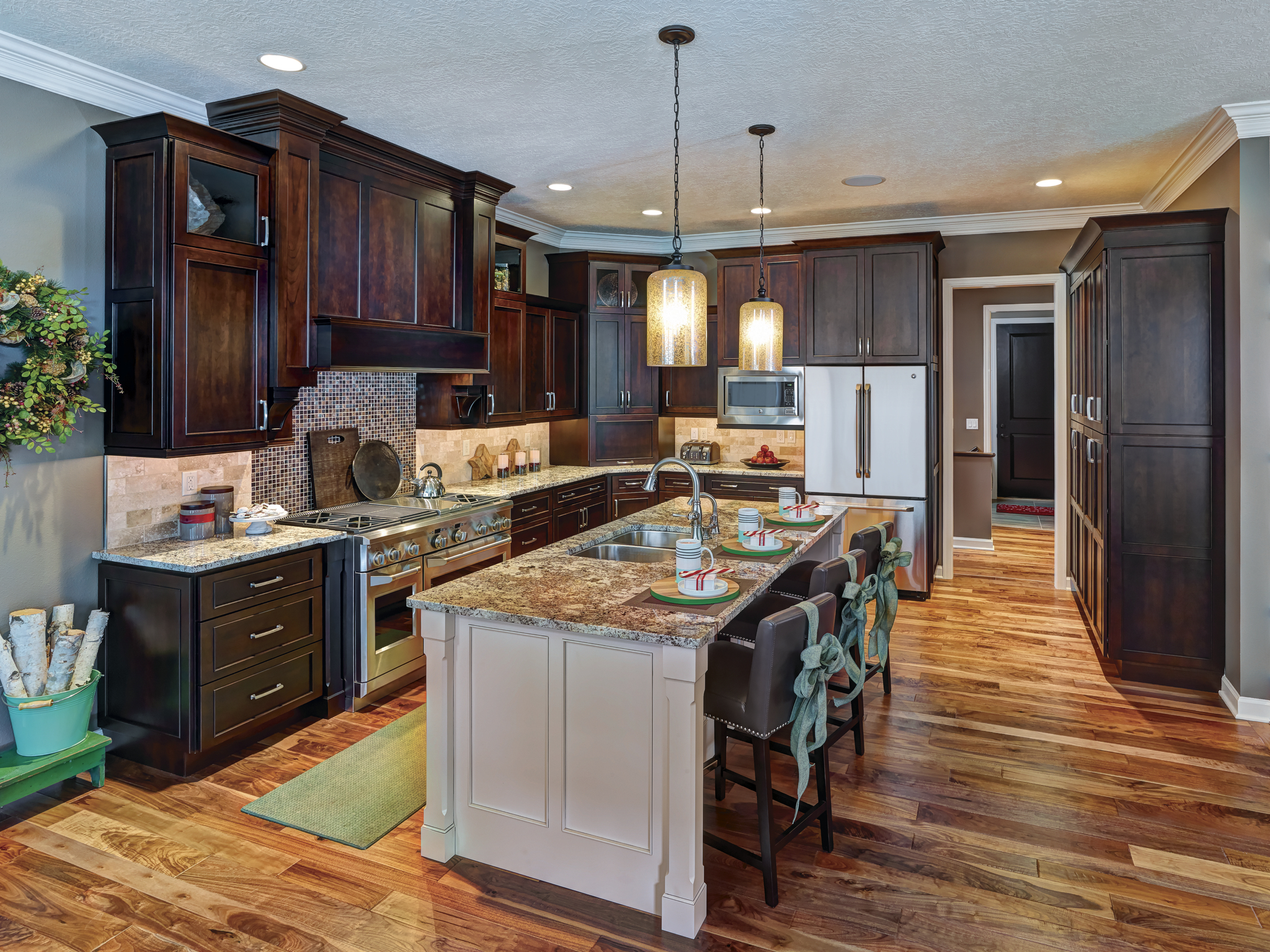 Kustom Kitchens | Norfolk, Nebraska – Kustom Kitchens is a custom ...