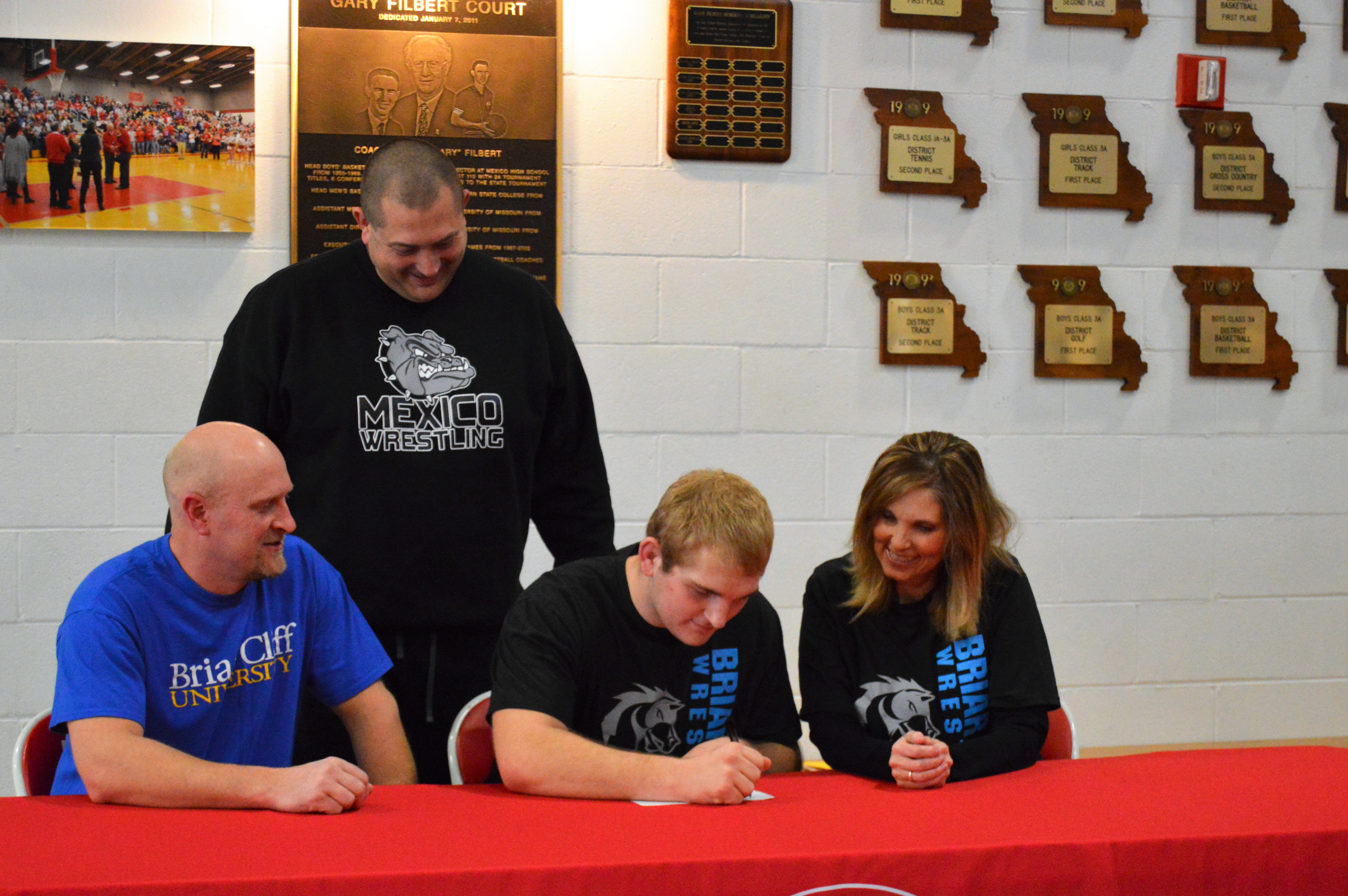 Wyatt Turner Signs Letter of Intent