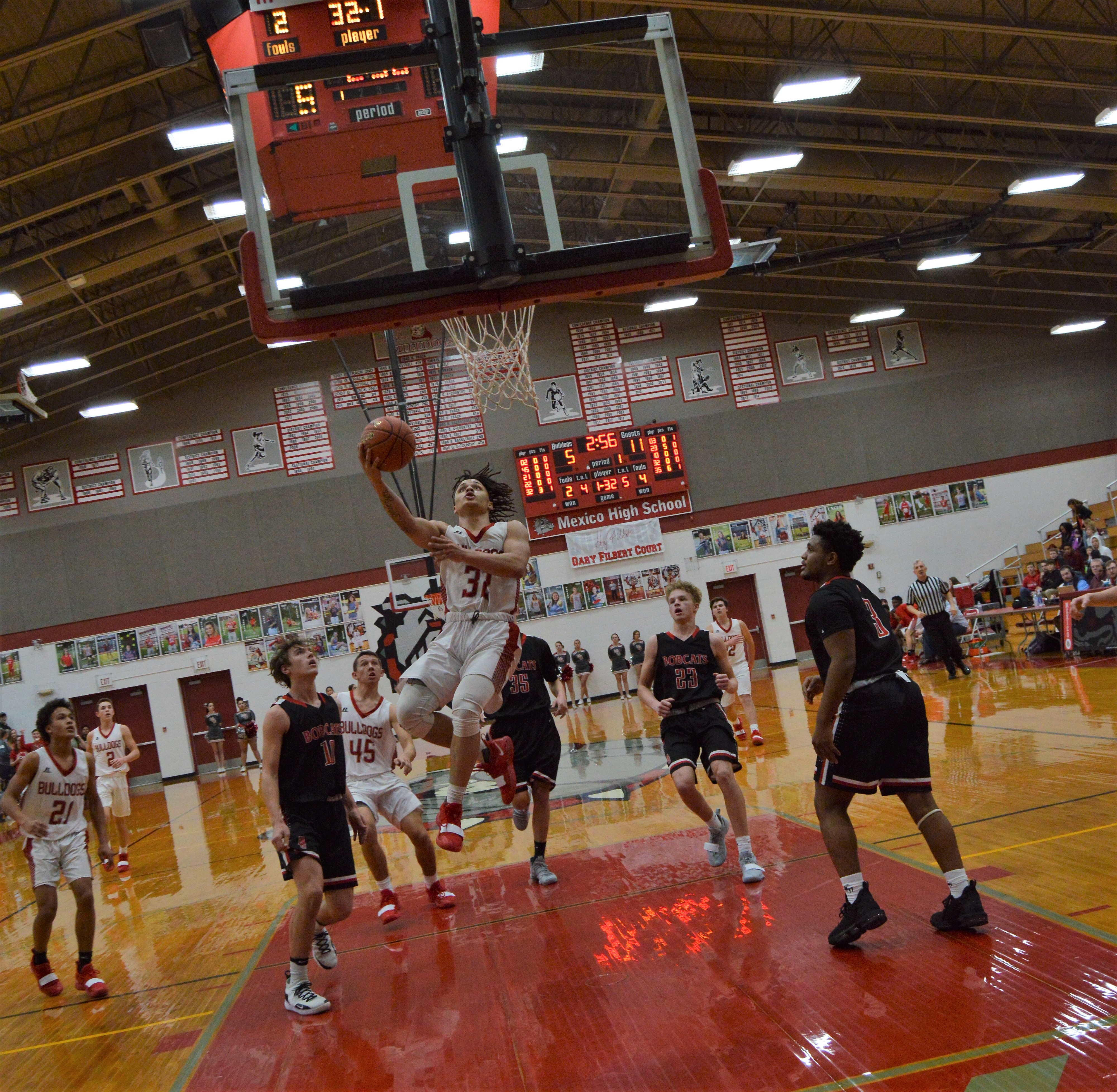 Two Mexico Bulldogs Make NCMC All-Conference Team