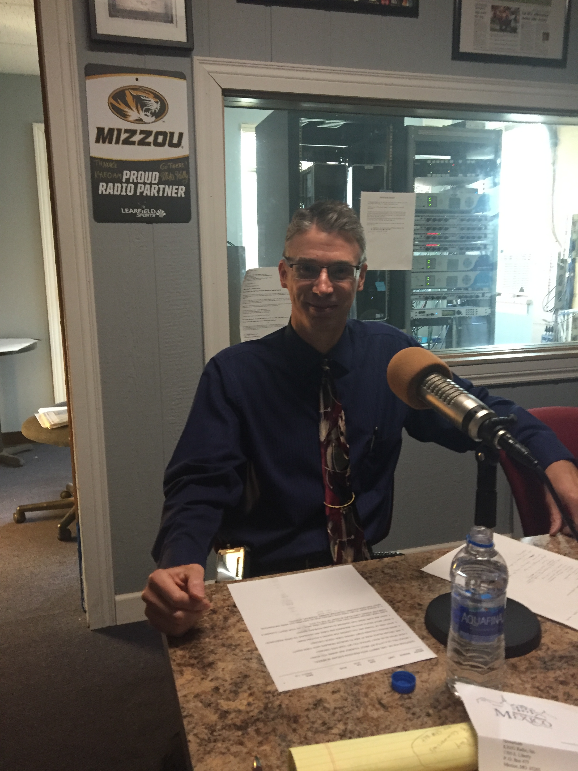 Dr. Carl Abbott Discusses Protecting Your Eyes In Cold Weather On KXEO Morning Show