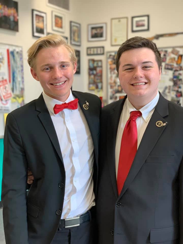 Two Mexico High School Students Set School Record