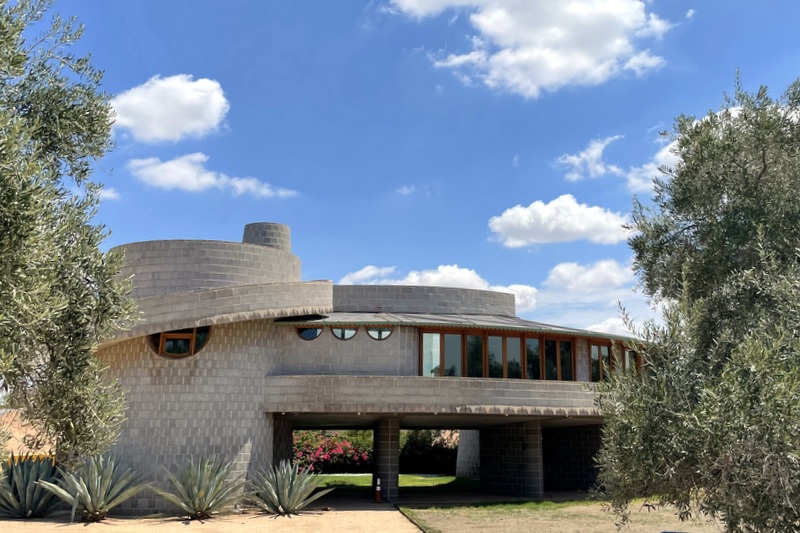Finding Frank Lloyd Wright in Phoenix - LA Explorer