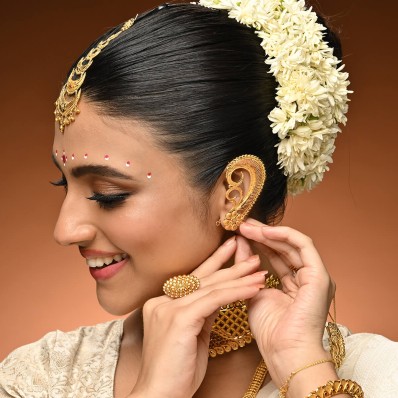 Laasya Fashion Trends