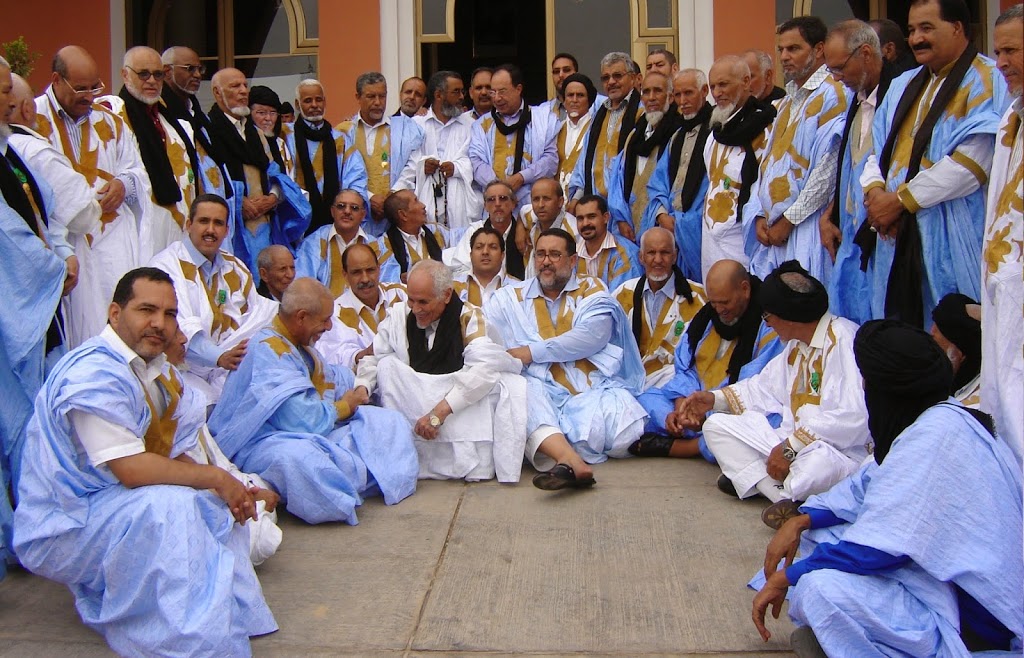 هذا ما طالب به شيوخ تهديد الهوية