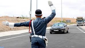 عناصر السد الأمني المنصب بالمدخل الشمالي لمدينة طانطان توقف شخصا من أجل قضية حيازة ونقل المخدرات.