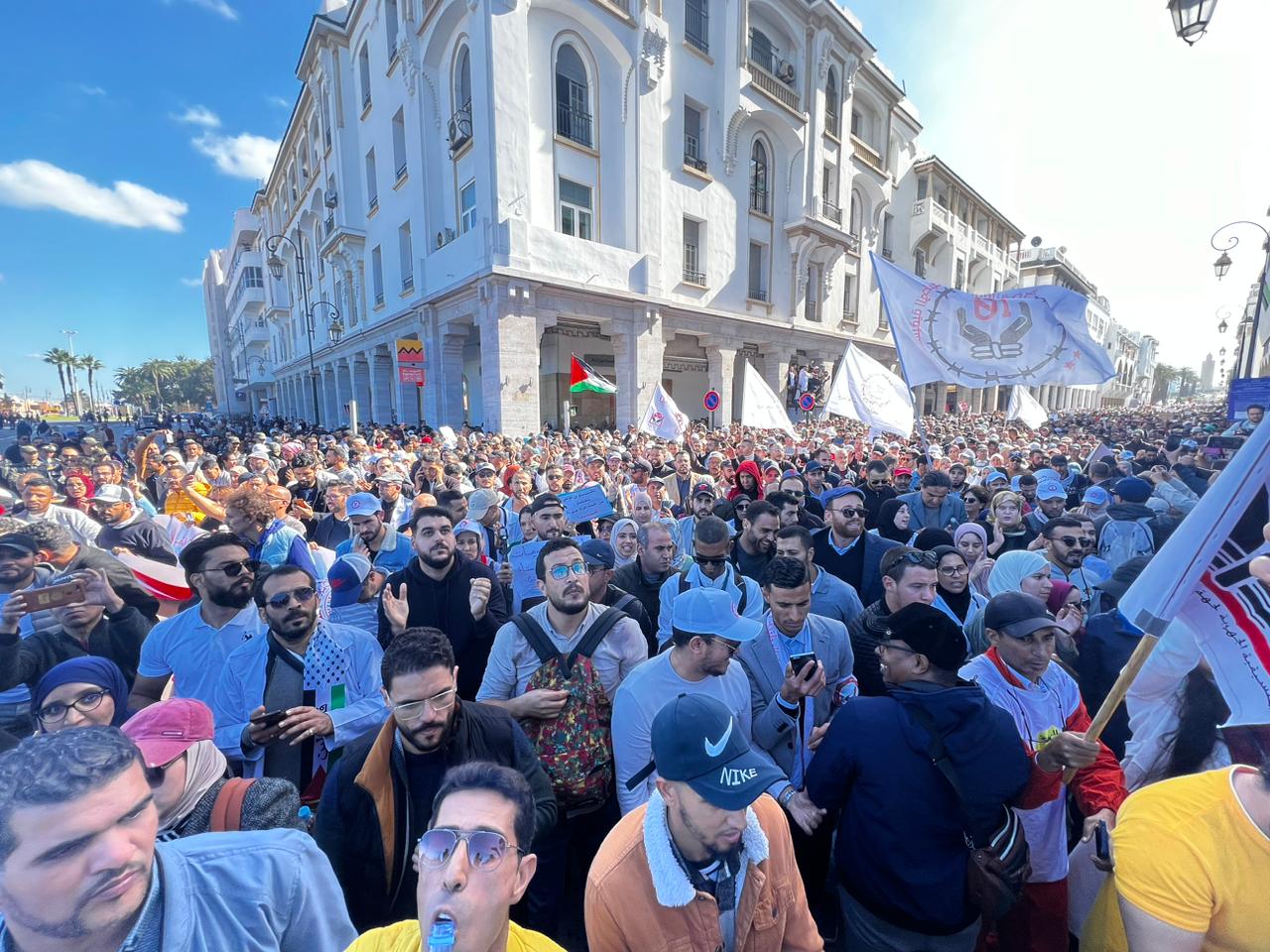 ملف التعليم : تمديد جلسات الحوار يسبب هدر الزمن المدرسي للتلاميذ ورجال ونساء التعليم يشعرون بالإحباط وانعدام الثقة مما يدفعهم للإضراب الأسبوع المقبل