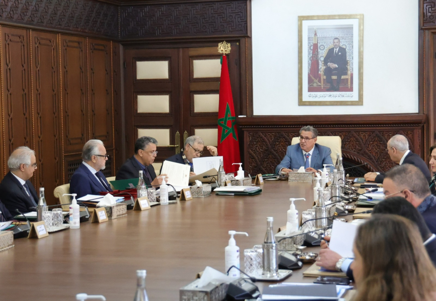 بعد الجدل الذي أثاره … الحكومة تصادق على مشروع مرسوم يتعلق بالنظام الأساسي الخاص بموظفي الوزارة المكلفة بالتربية الوطنية