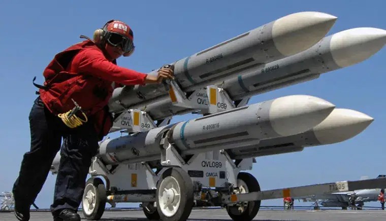 المغرب يعزز قدراته الدفاعية بصواريخ دقيقة وراجمات HIMARS في صفقات عسكرية جديدة