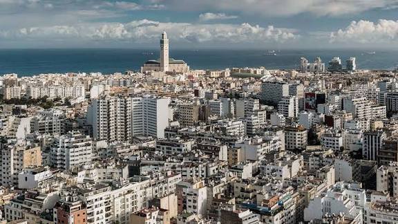 خبر زائف: الأمر بإغلاق المحال التجارية والإخلاء المبكر لمقرات العمل بالدار البيضاء (زائف)