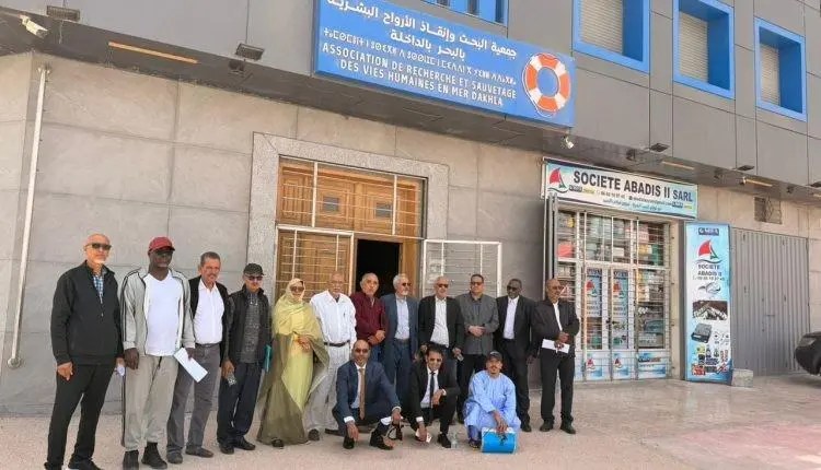 وفد مهني موريتاني يستكشف تجربة الداخلة في تطوير الصيد التقليدي وتعزيز التعاون البحري