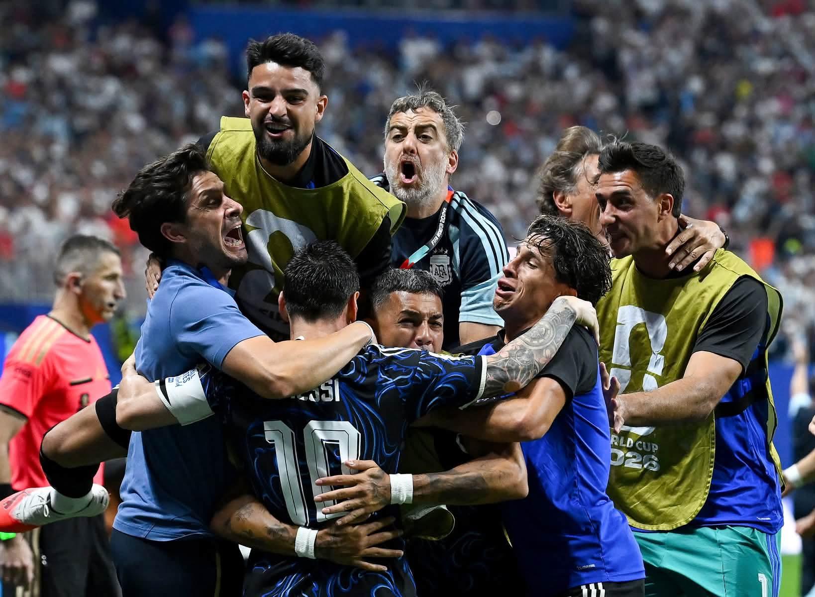ميسي يقود الأرجنتين إلى نهائي كأس العالم بعد فوز مثير على إنجلترا