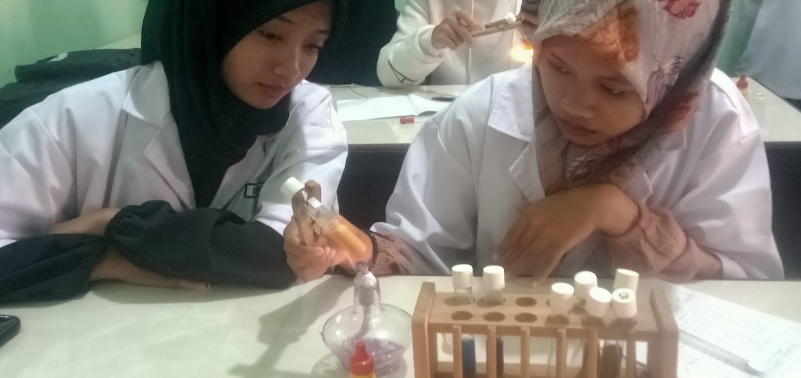 Kegiatan Praktikum Genap 2023/2024
