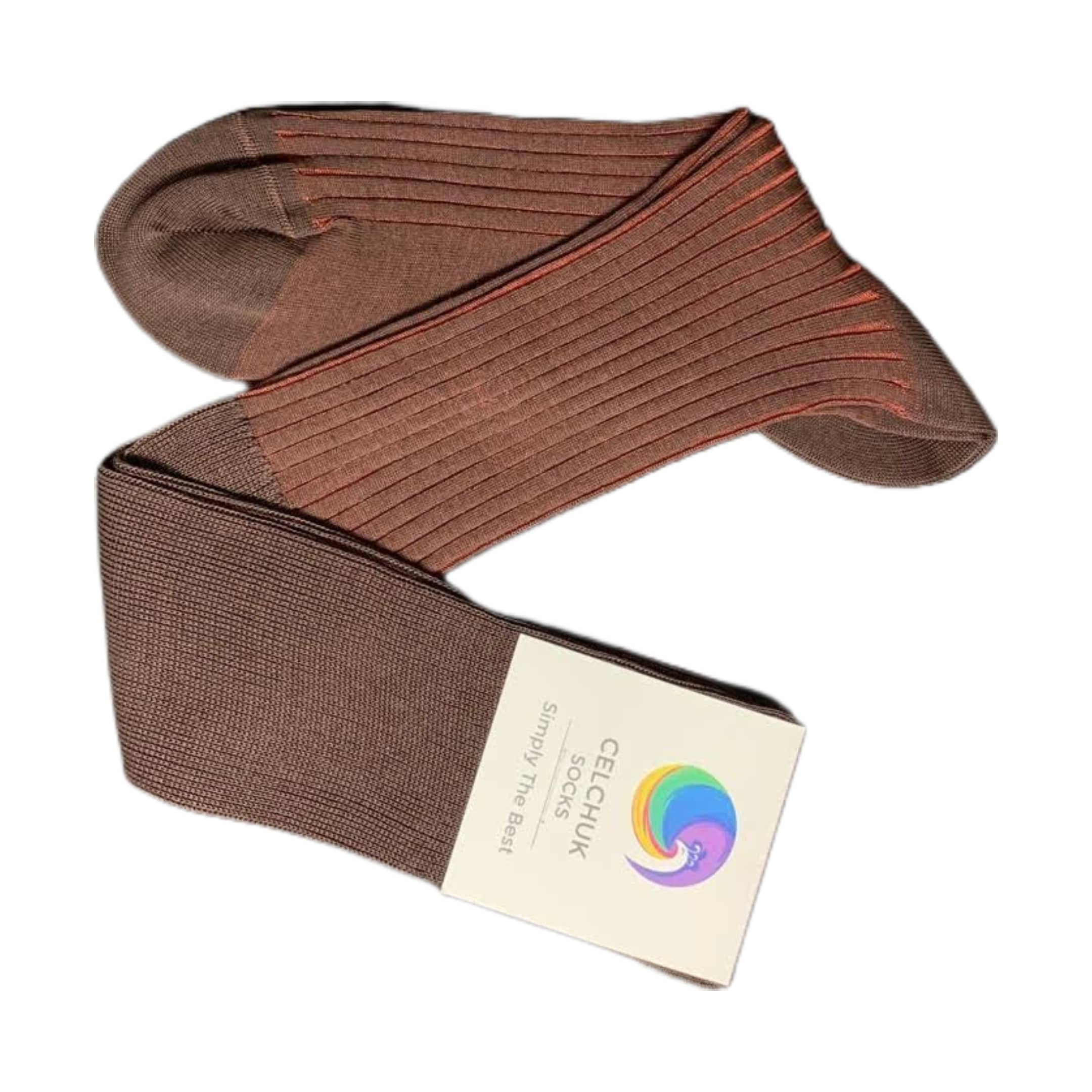 Chaussettes en fil d’Écosse marron taba vanisé à rayures rouges