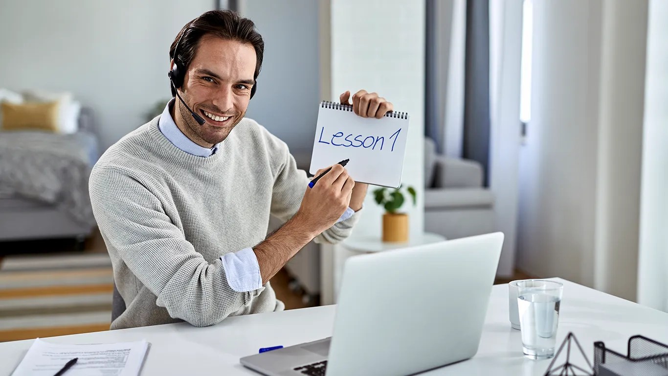 Customer Service Customer Service