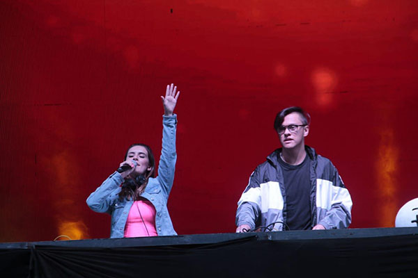 djs-4