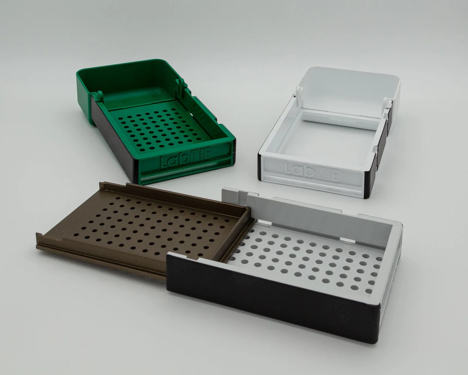 LabTIE half mesh plate configuration for partial plate filling