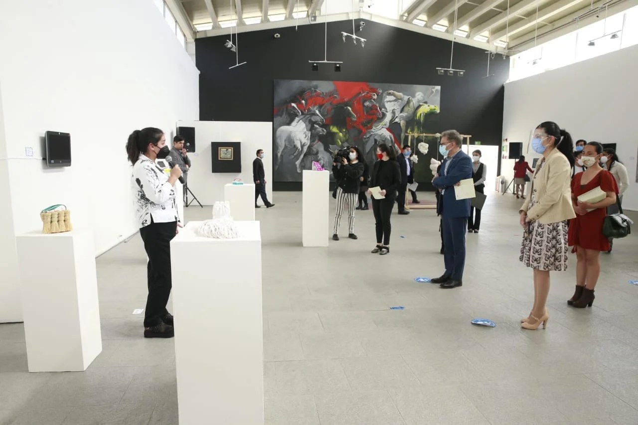 Alfredo Barrera Inauguro Xix Salon Anual De Facultad De Artes Lacallelibre