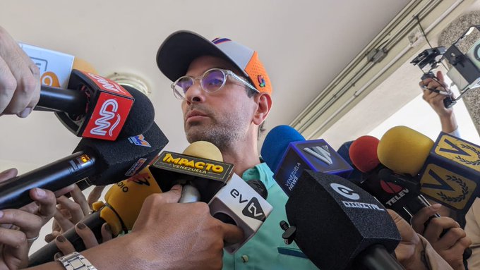 Henrique Capriles sale a hacer campaña por Edmundo González Urrutia