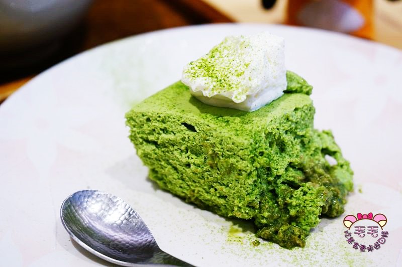 東京美食》茶CAFE竹若。抹茶提拉米蘇♥現刷頂級抹茶/東京東銀座抹茶專賣店推薦/自由行