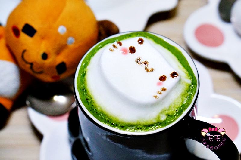 台北信義》框影咖啡The Who Cafe♥立體可愛貓拉花抹茶/不限時免費wifi插座咖啡廳/世貿101捷運站北醫