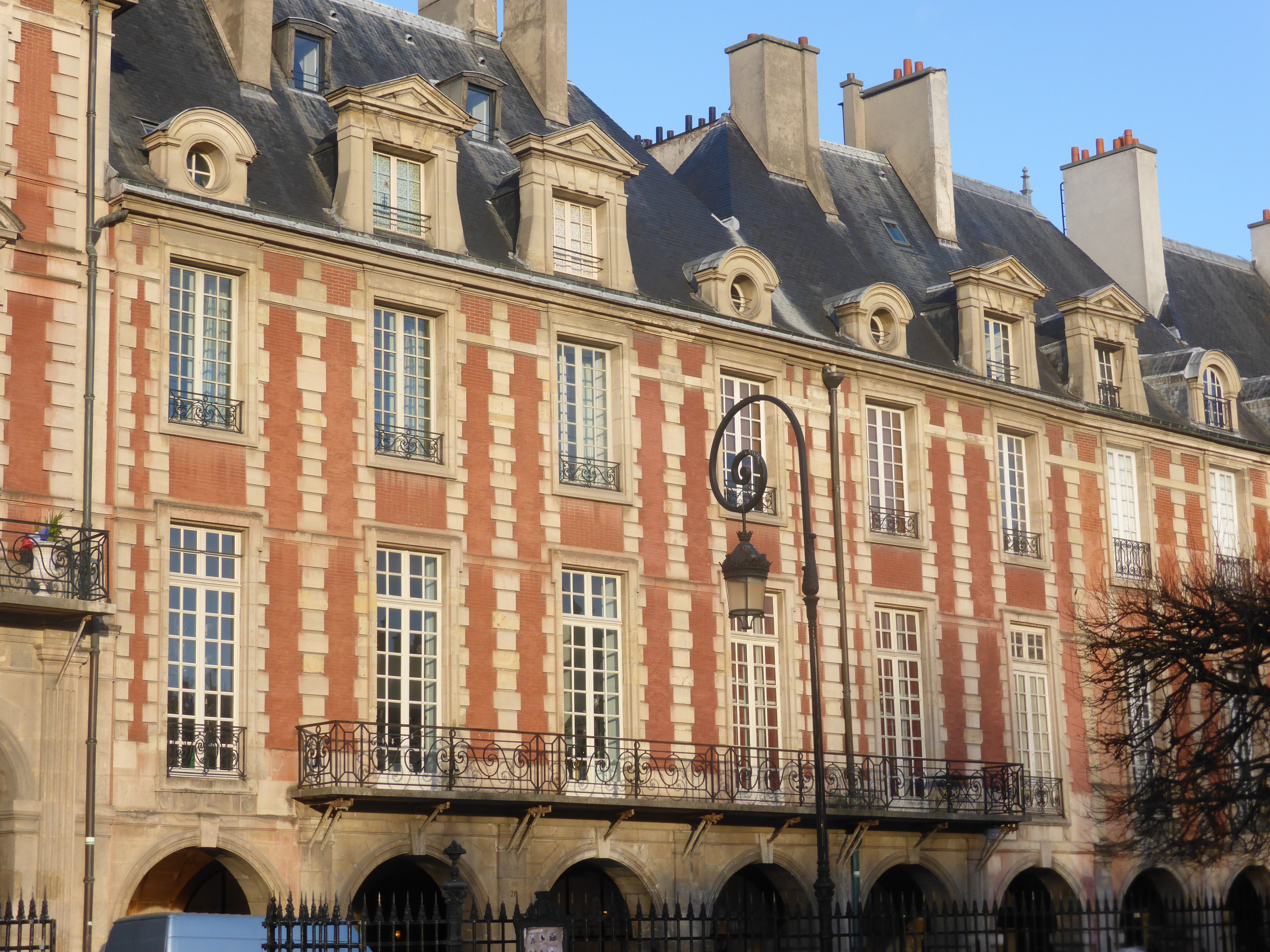 North side of Place des Vosges
