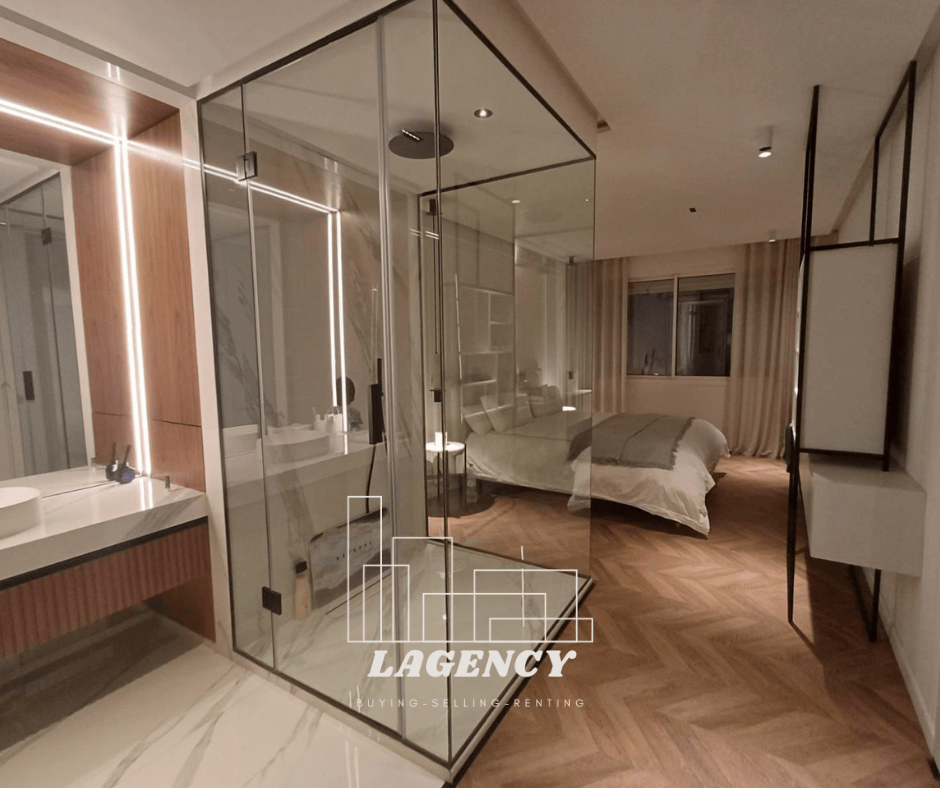 À Vendre : Appartement d’Exception 300 m² avec Vue Mer Latérale Ain Diab Casablanca