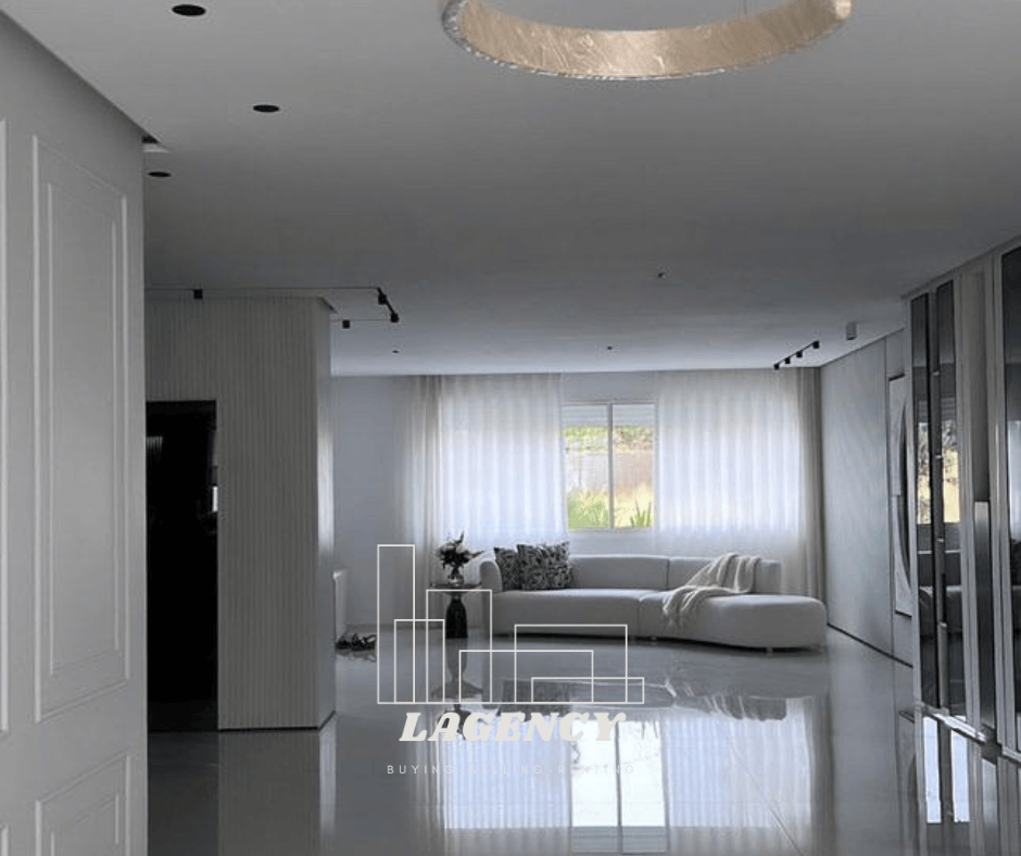 À Vendre : Appartement d’Exception 300 m² avec Vue Mer Latérale Ain Diab Casablanca