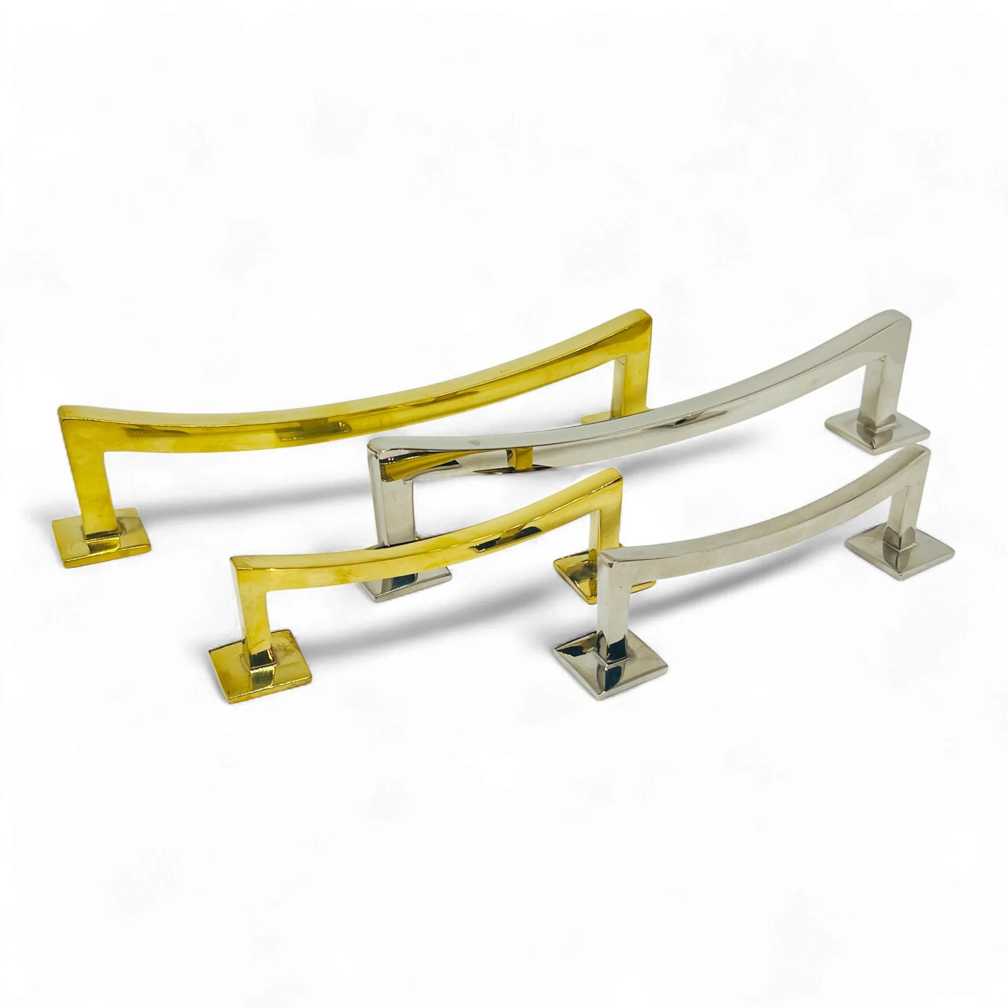 Sway Cabinet Handle