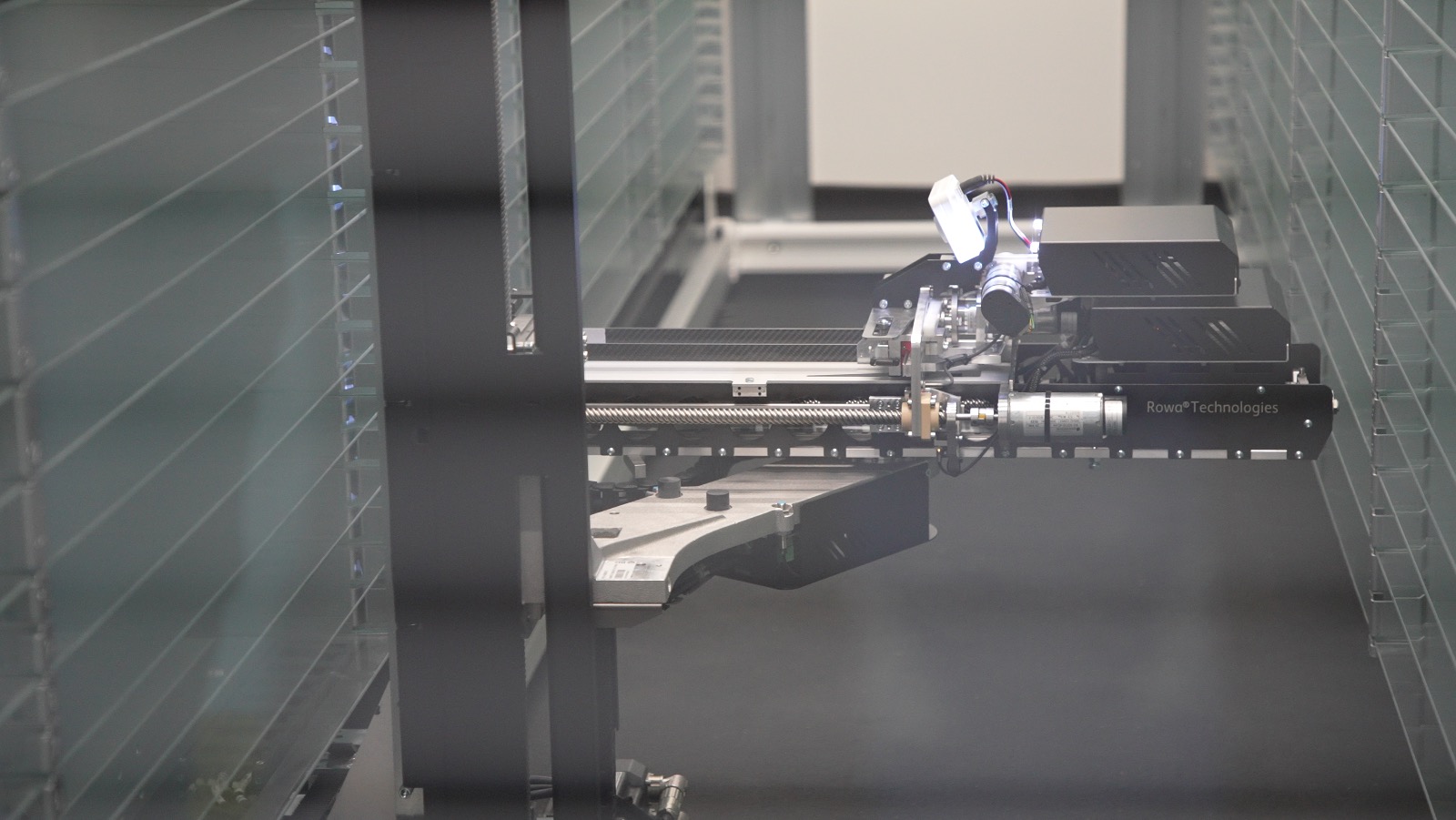 Con Robots dispensadores se aprovecharán al máximo los medicamentos