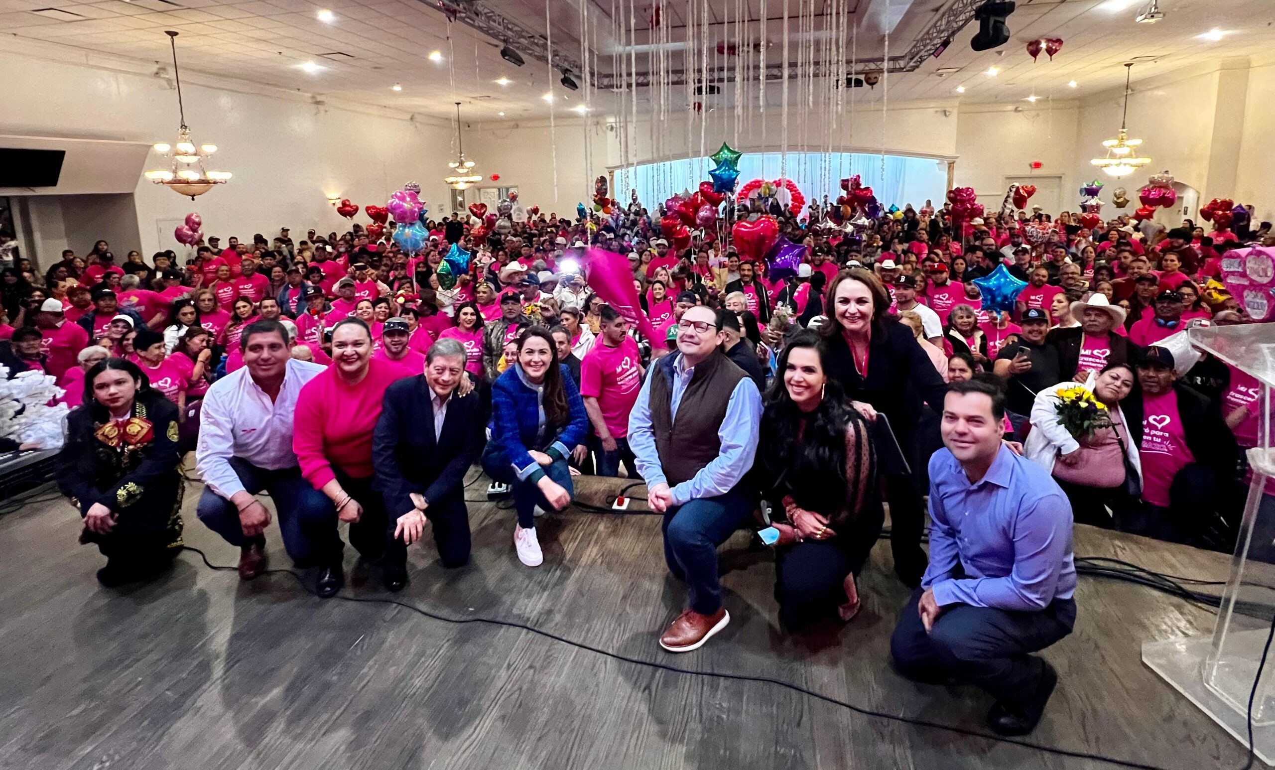 Se reencuentran 390 familias en Estados Unidos, gracias a Tere Jiménez