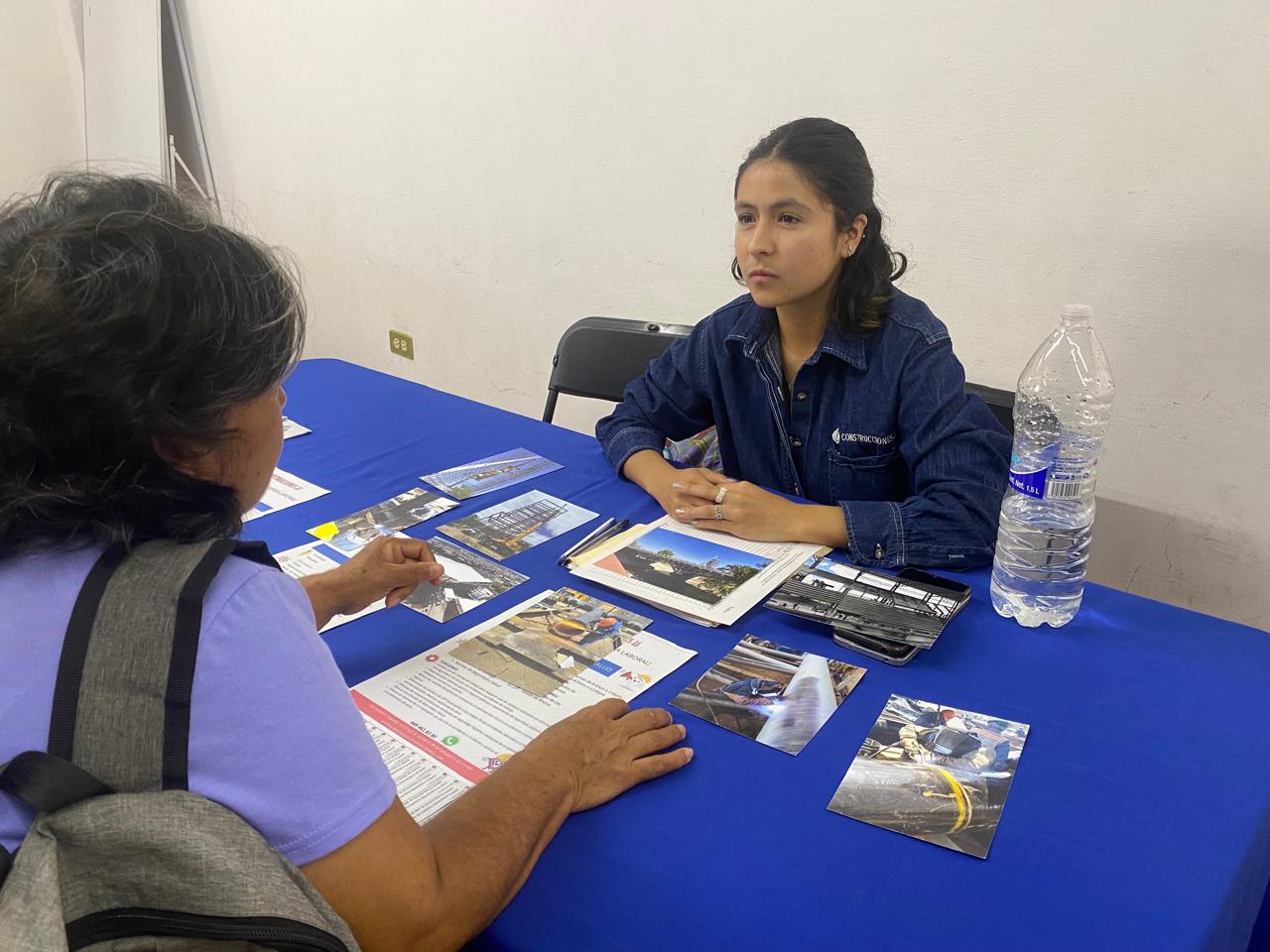 ASISTE A LA BRIGADA DE EMPLEO EN LA COLONIA GUADALUPE PERALTA ESTE LUNES 22 DE ABRIL