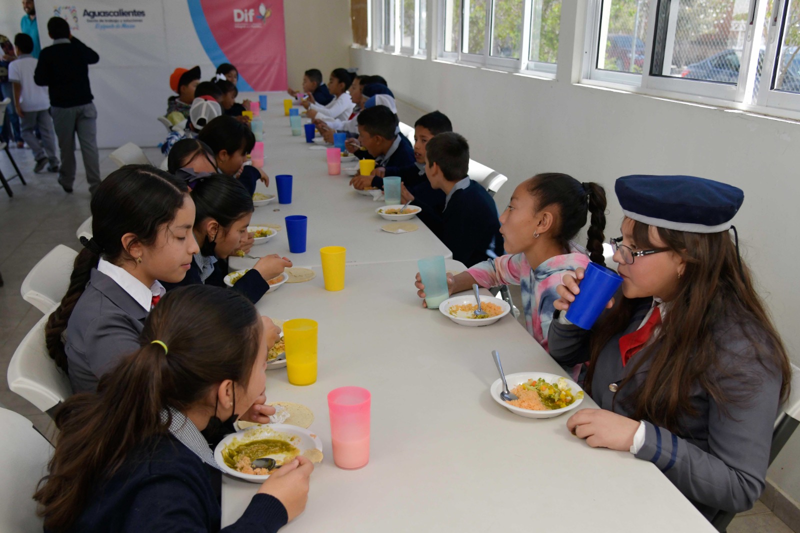 COMEDORES ESCOLARES PROMUEVEN UN MEJOR RENDIMIENTO DE LAS Y LOS ESTUDIANTES