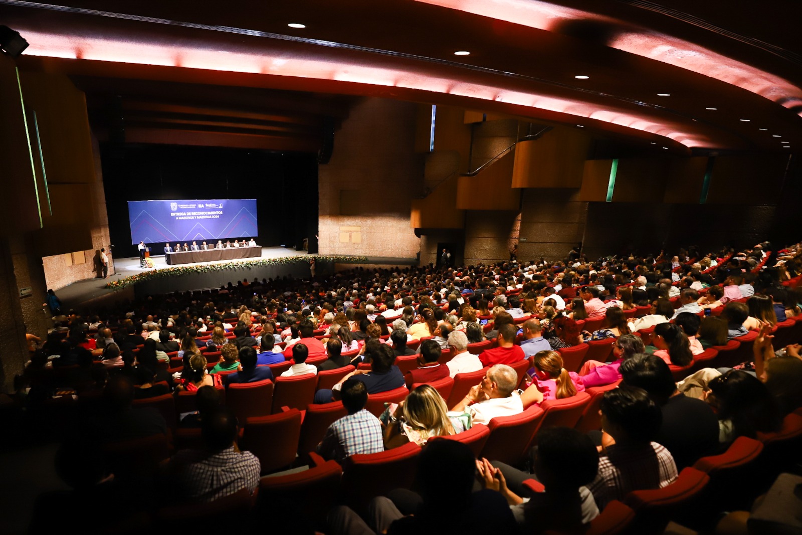 DESTACA TERE JIMÉNEZ IMPORTANTE LABOR DEL MAGISTERIO; RECONOCE TRAYECTORIA DE DOCENTES